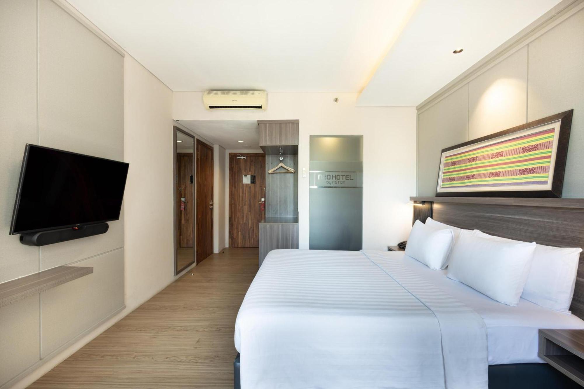 Hotel Neo Eltari Kupang By Aston Habitación foto